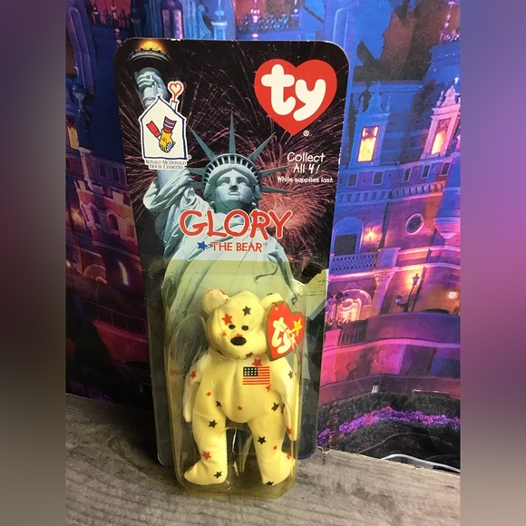 Mcdonalds TY 1999 Glory the bear